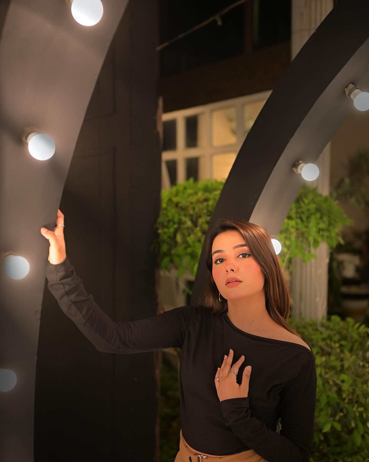 Sleek Shoulder Chic by Dua Fatima Secondary image