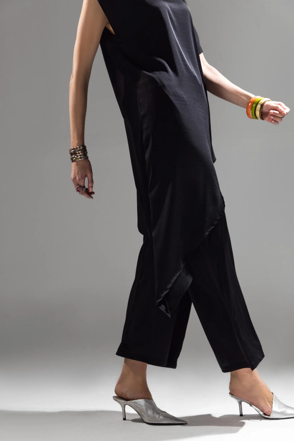 Noir Drape Signature Set